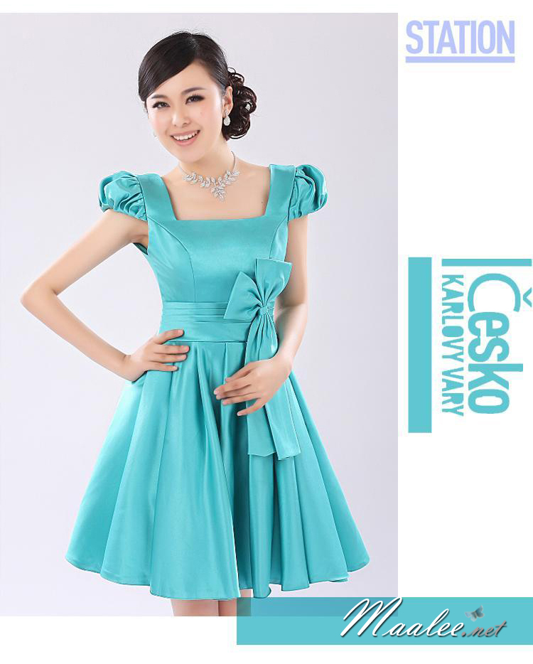 พร้อมส่ง ชุดราตรีสั้น สีครีม เรียบหรู แขนตุ๊กตา ผ่า V ด้านหลัง