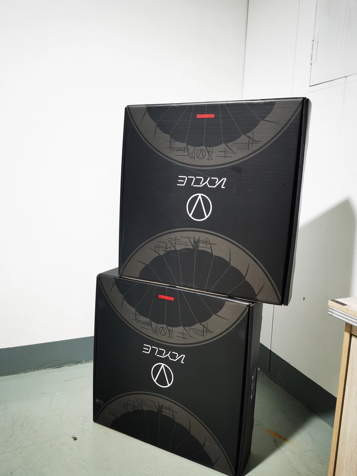 ล้อคาร์บอน VCYCLE EKW166, VIKING 6 แฉก 40 มม. – น้ำหนักเบา แข็งแรง รองรับ Tubeless | แบรนด์เยอรมัน รองรับ 12สปีด