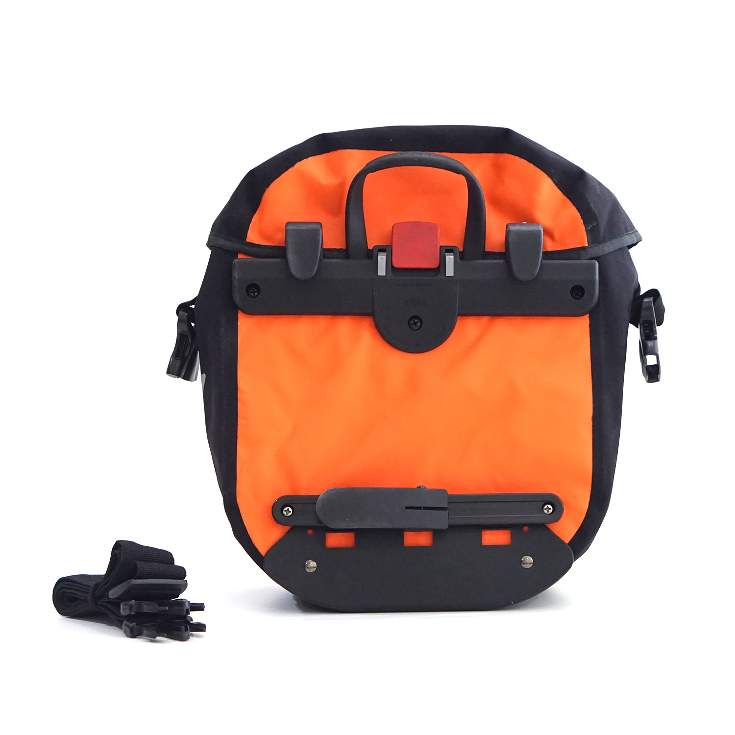 VINCITA B050WP-AR กระเปาแพนเนียร์กันน้ําเล็ก แบบมีฝาครอบ *ราคาสำหรับ 1 คู่" วางบนตะแกรงหน้าหรือหลัง