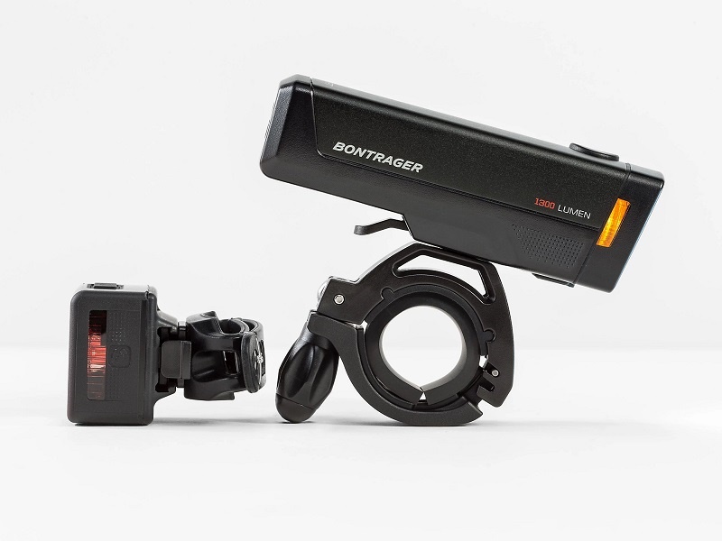 ไฟหน้า+ไฟท้าย BONTRAGER ION PRO RT/FLARE RT LIGHT SET