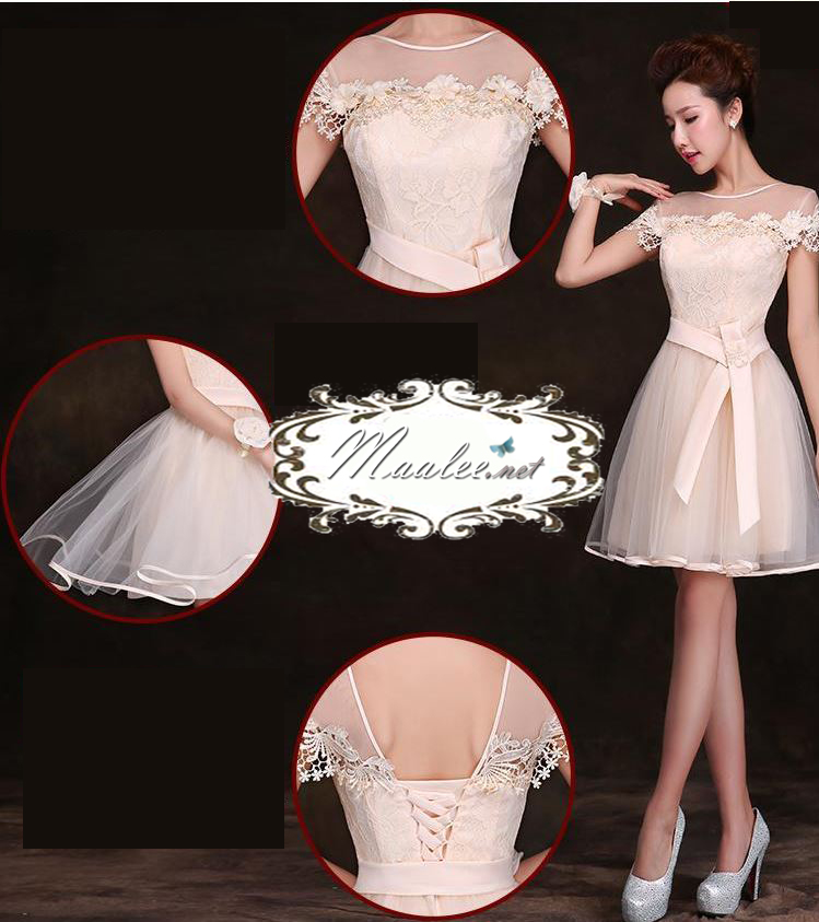 พร้อมเช่า ชุดราตรีสั้น แขนสั้น สีครีม ช่วงบนแต่งผ้าตาข่ายแซมดอกสวย กระโปรงตาข่าย แถมโบว์คาดเอว&โบว์ผูกข้อมือ (เชือกผูกหลัง)