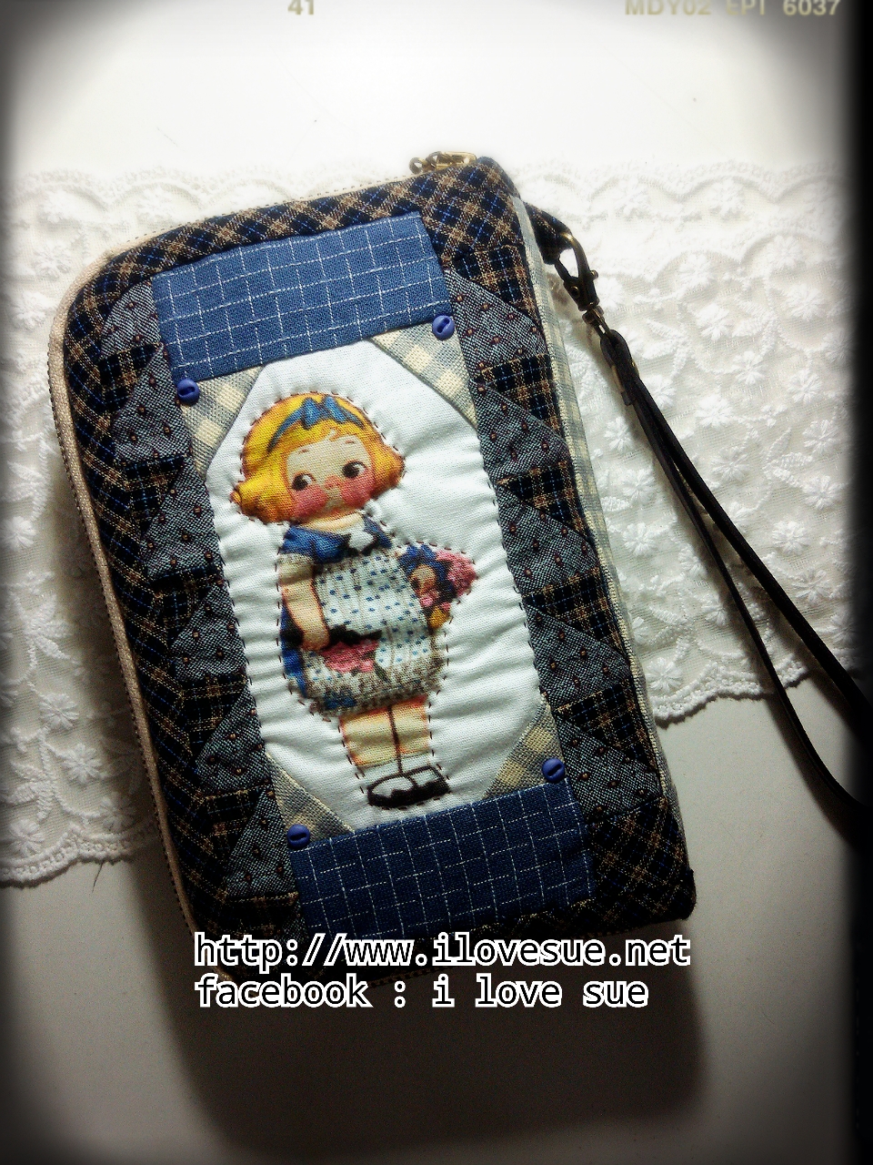 กระเป๋าสองซิป ผ้าทอญี่ปุ่น + paper doll - สั่งทำค่ะ
