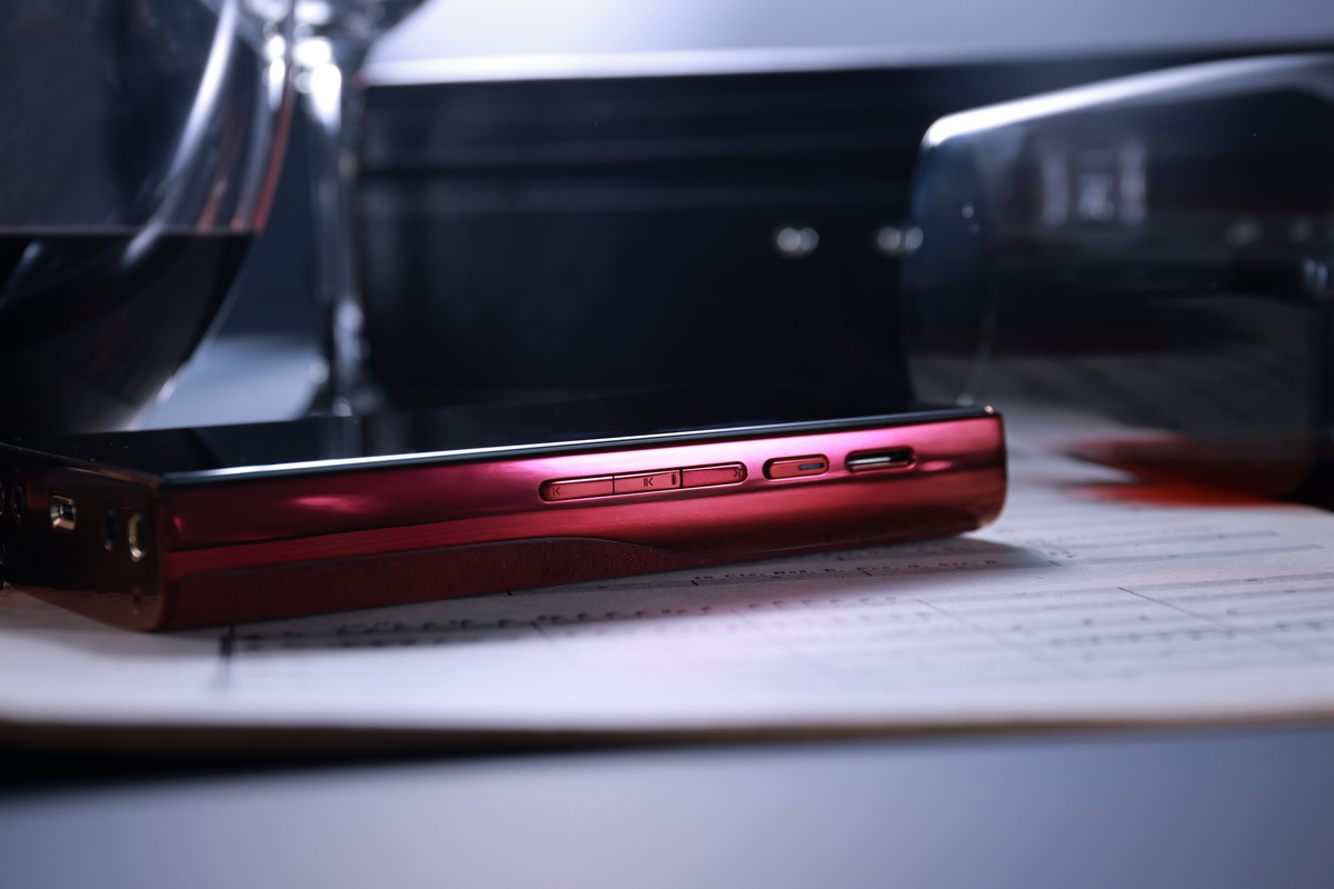 Hiby R8ii DAP พกพาระดับไฮเอนด์ รองรับ MQA, PCM 32bit/1536kHz, DSD1024 ประกันศูนย์ไทย