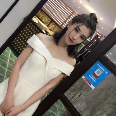 Pro-order เดรสขาว ถ่ายพรีเวดดิ้ง ปาดไหล่ (ซิปหลัง)