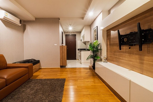 ให้เช่าคอนโด แอ็บสแตร็กส์ พหลโยธิน 38 ตร.ม.เฟอร์ครบ พร้อมอยู่ ใกล้ MRT พหลโยธิน