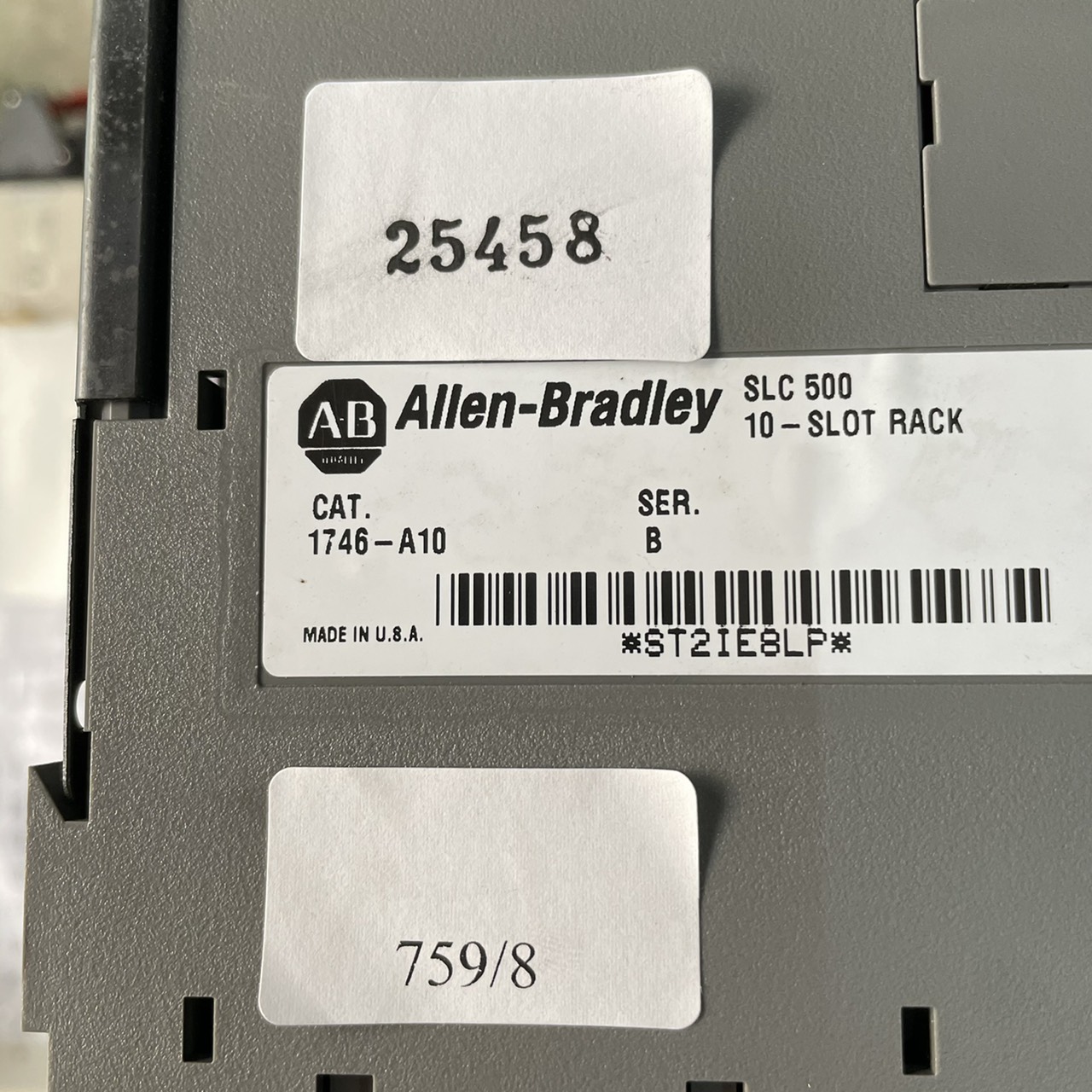 PLC " ALLEN-BRADLEY " รุ่น 1746-A10