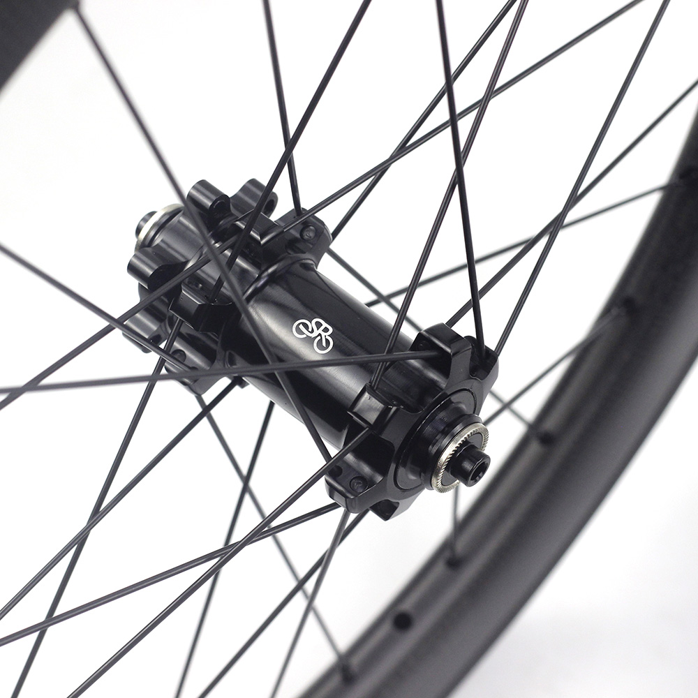 ล้อมินิ ล้อคาร์บอน SILVEROCK SR50 Carbon Wheels 451 20" 1 1/8" 22in 406 Disc Brake 50mm Clincher