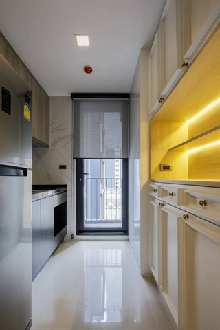 ให้เช่าคอนโด ลิสส์ รัชโยธิน ชั้น 6 ห้อง 35 ตร.ม.เฟอร์ครบ มีเครื่องซักผ้า ใกล้ BTS, MRT