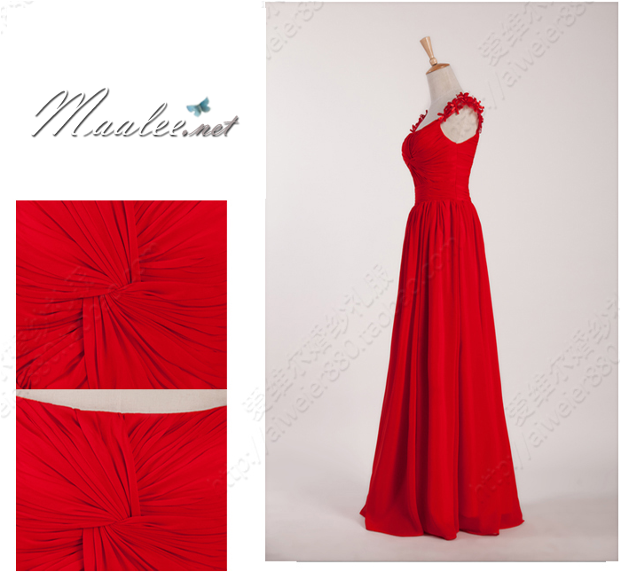 พร้อมเช่า ชุดราตรียาว สี แดง จับเดรปอกรูปหัวใจ ไหล่แต่งดอกไม้ 3 มิติสวยหวาน