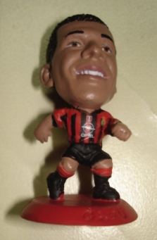 ตุ๊กตาโมเดลนักฟุตบอล คาฟู สโมสรเอซี มิลาน โครินเธียน ไมโครสตาร์ - Mexico Coca-Cola Series/2006 Red Base - CCM02 / CAFU AC MILAN Football Club Corinthian MicroStars Football Figure - Mexico Coca-Cola Series/2006 Red Base - CCM02