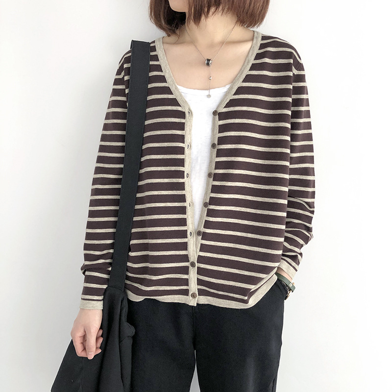 เสื้อคลุมผ้ายืดไหมพรมลายทาง
