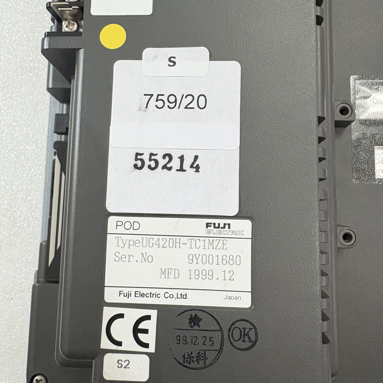 UG420H-TC1MZE HMI " FUJI "