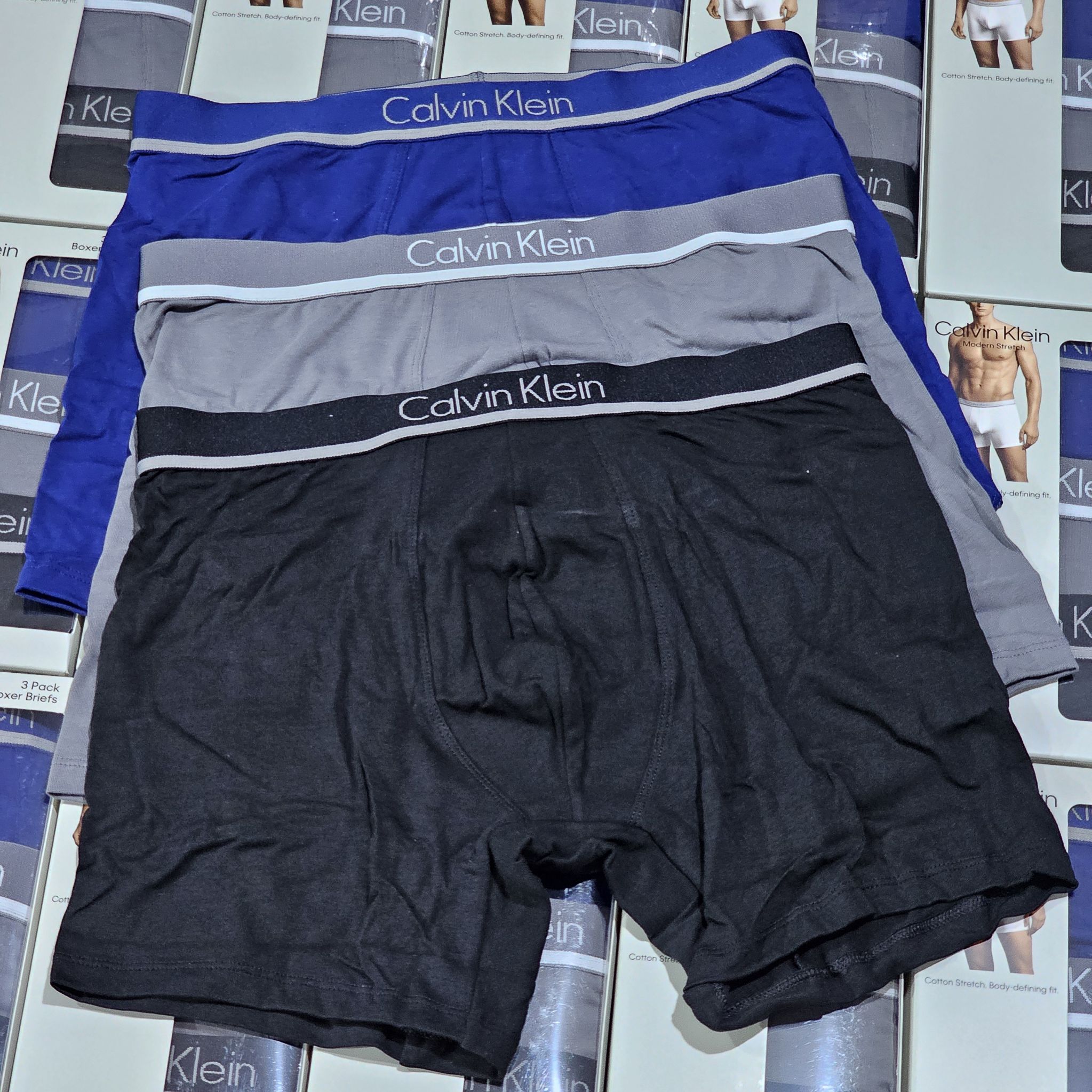 !!ของแท้ 100%!! Calvin Klein Men Underwear กางเกงในแบบ Boxer แพค 3 ตัว