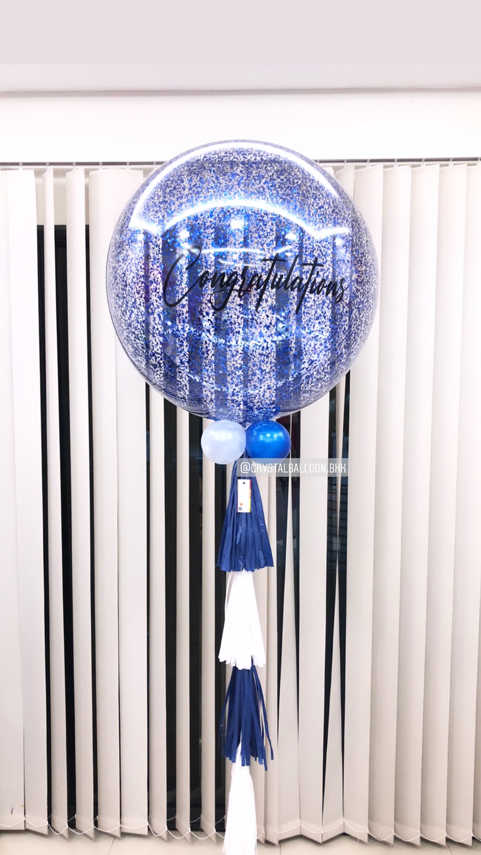 ลูกโป่ง แสดงความยินดี ในโอกาสพิเศษ Bubble ขนาด 36" สีน้ำเงิน พร้อมตกแต่ง สามารถเปลี่ยนสีลูกโป่ง/เปลี่ยนข้อความได้