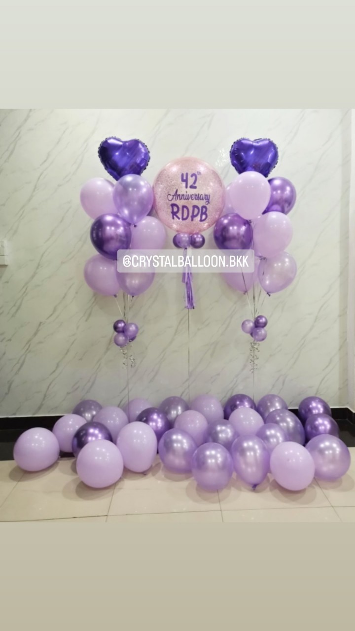 ลูกโป่ง Anniversary Bubble ขนาด 24" กลิตเตอร์สีชมพู พร้อม ช่อลูกโป่งฟอยล์หัวใจ ขนาด 18" ช่อ 9 ลูก 2 ช่อ พร้อม ลูกโป่งโปรยพื้น 25 ลูก พร้อมตกแต่ง สามารถเปลี่ยนสีลูกโป่ง/เปลี่ยนข้อความ/เปลี่ยนขนาดได้