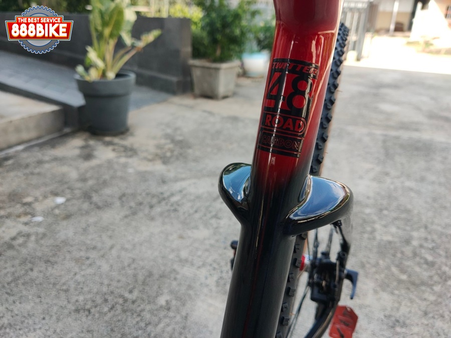 เสือหมอบ Twitter Gravel V2 24 เฟรมคาร์บอน ซ่อนสาย เกียร์ RETROSPEC 2*12 สปีด ล้อ 700C ปี 2022