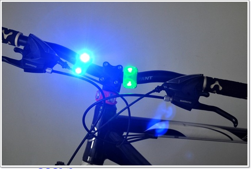 Soldier ชุดไฟจักรยานซิลิโคน 2 ดวง 3 โหมด – ไฟหน้าและไฟหลังเพื่อความปลอดภัยในการปั่น