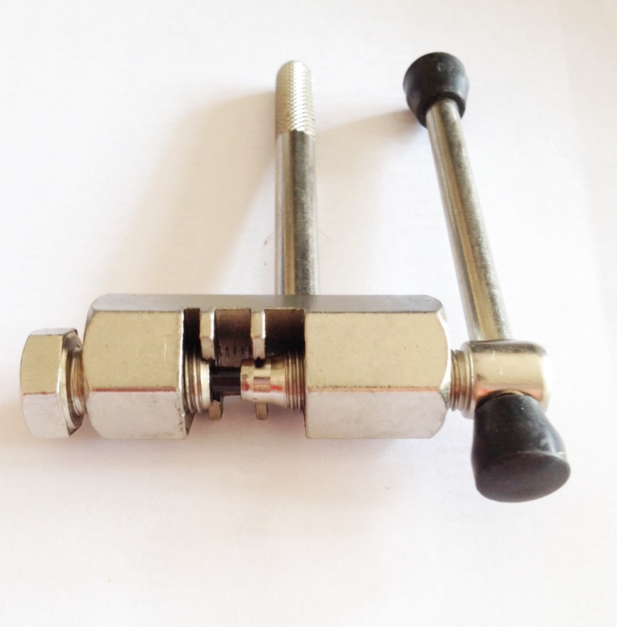 “BIKE HAND” ตัวตัดโซ่เล็ก. YC-329D