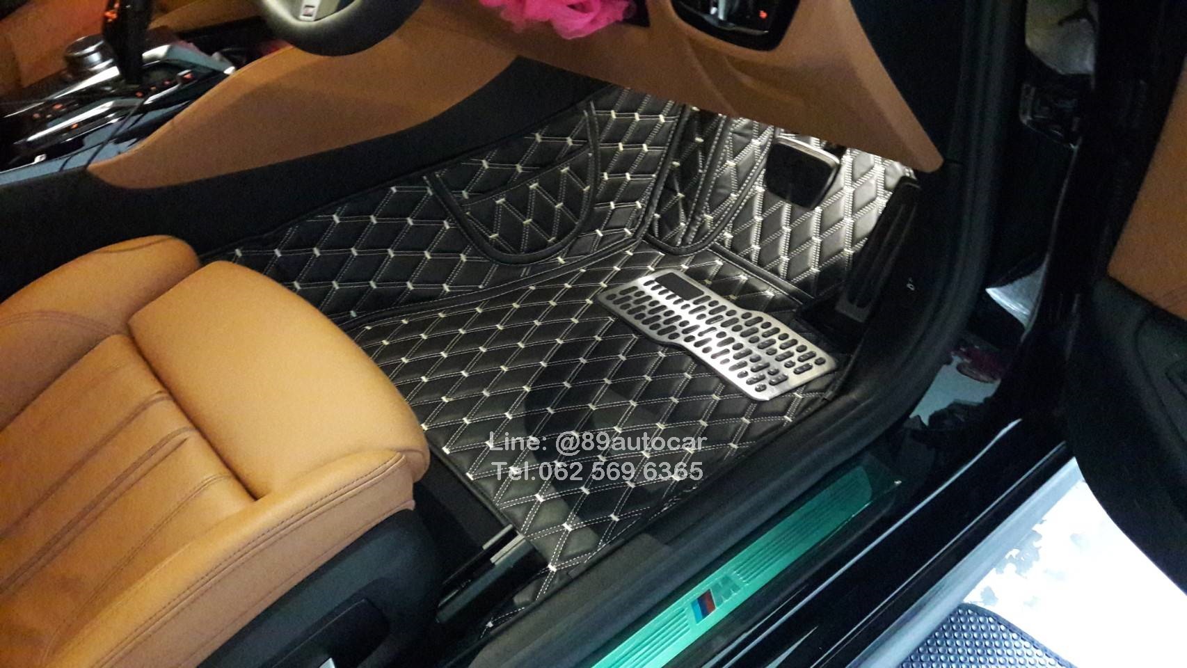 BMW 520d G30 ปูพรมVVIP สีดำด้ายทอง + ท้ายเก็บของ