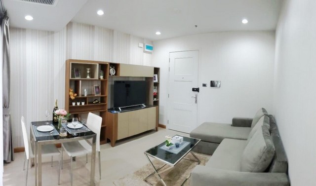 ให้เช่าคอนโด ศุภาลัย เวลลิงตัน 2 ห้อง 42.01 ตร.ม.เฟอร์ครบ มีเครื่องซักผ้า ใกล้ MRT ศูนย์วัฒนธรรม