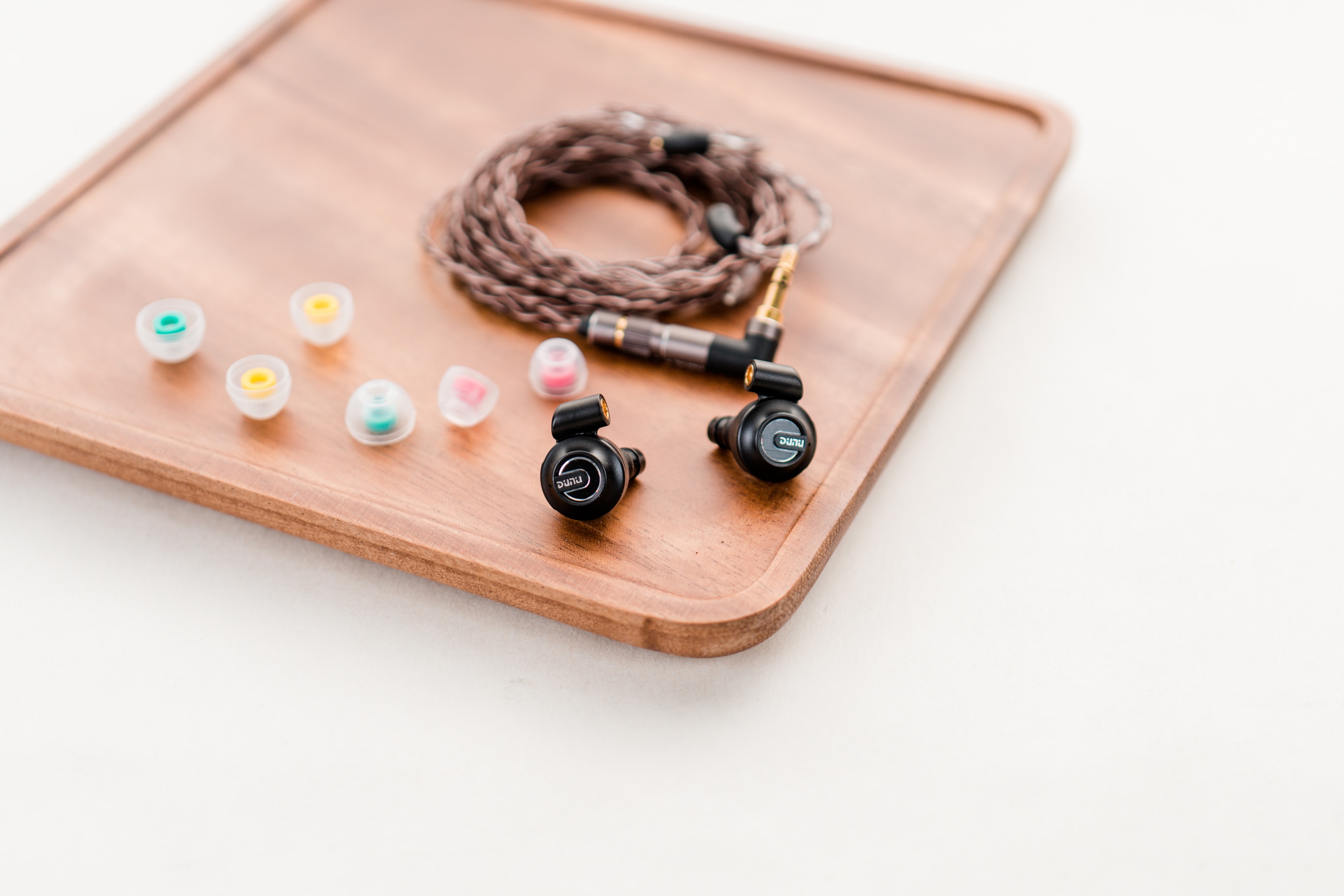 ขาย DUNU DK-3001 PRO หูฟัง 5 ไดรเวอร์ (4BA+1DD) รองรับ Hi-Res