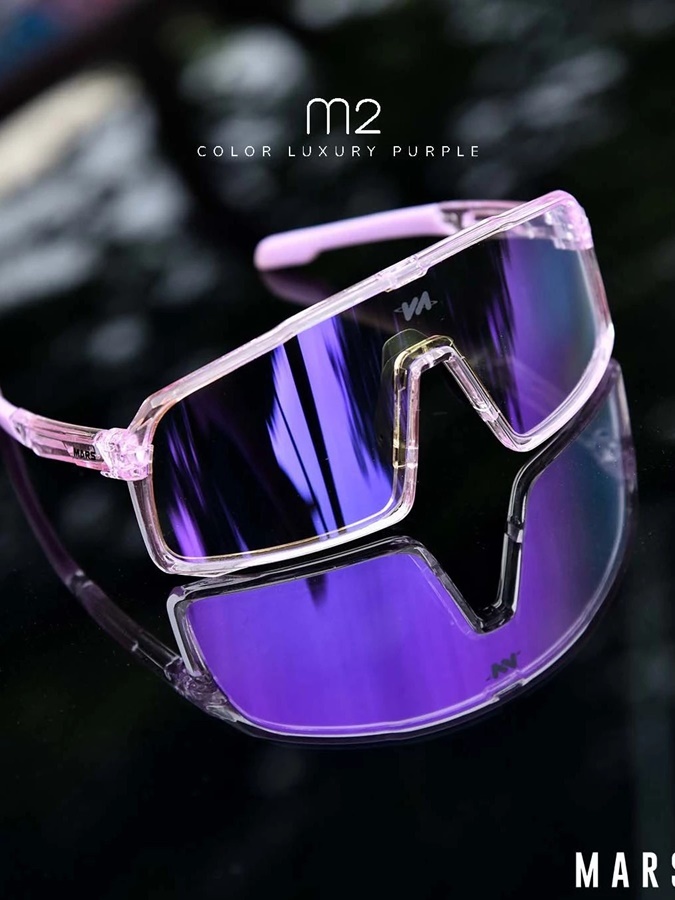แว่นกันแดด แว่นปั่นจักรยาน Mars รุ่น M2 Cycling Sunglasses เลนส์สี Photochromic (ปรับแสงอัตโนมัติ) ใส่สบาย ป้องกันแสงแดด UV400 UVA/UVB 99.9%
