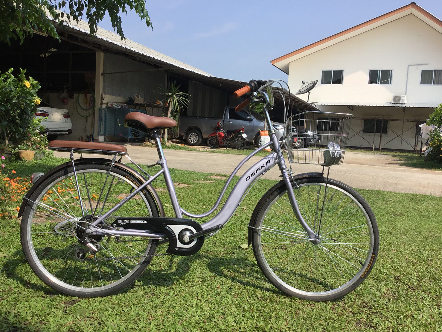 จักรยานแม่บ้าน OSAKA RHINO XT CITY BIKE พร้อมตะกร้า มีเกียร์ 7 สปีดชิมาโน่ ล้อ24นิ้ว