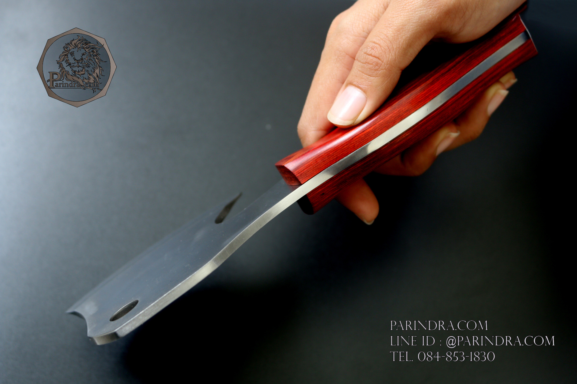 ขวานตราแรด Rhino Brand No.124 น้ำหนักดี ทนทาน จับกระชับมือ ขนาด 9 นิ้ว (ของแท้)