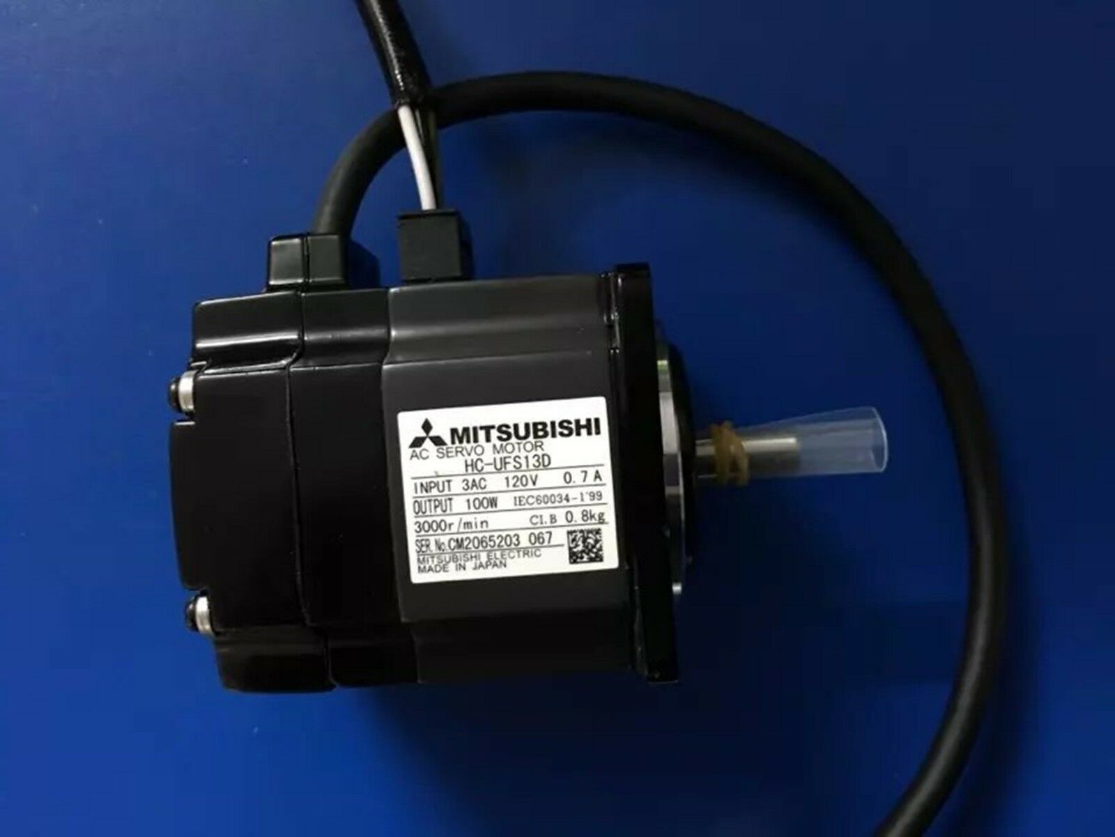SERVO MOTOR " MITSUBISHI " รุ่น HC-UFS13D