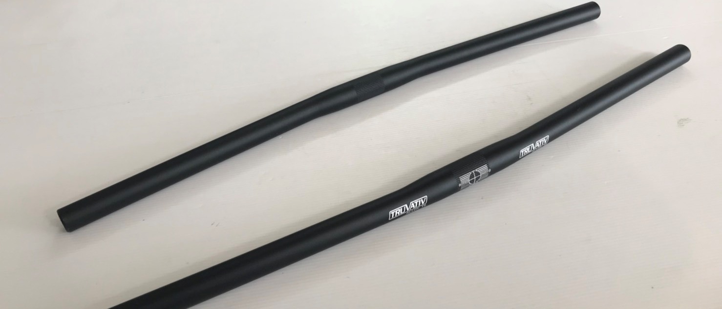 แฮนด์ตรงอลูมิเนียม TRUVATIV Alloy T6 Flatbar ธรรมดา(ไม่ oversize) ยาว 625มม.