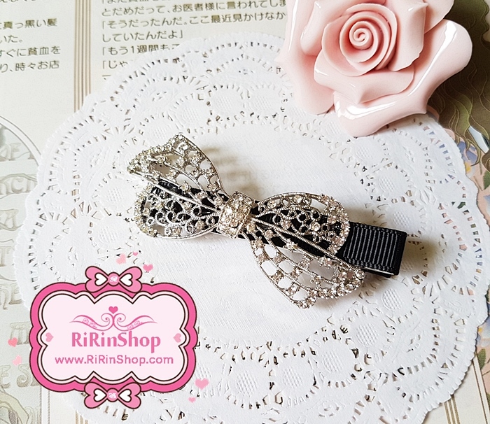 Beaumira กิ๊บปากเป็ดโบว์คริสตัลขาวใส