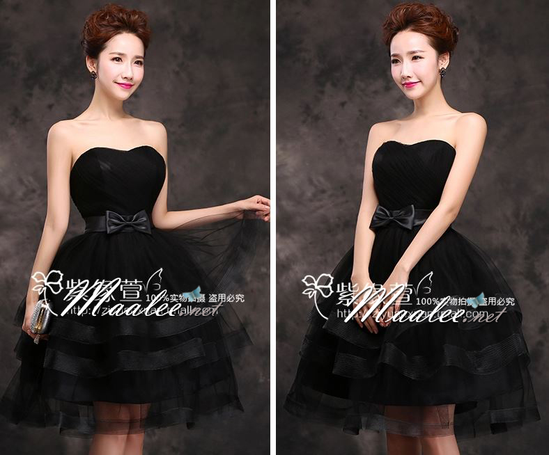 พร้อมเช่า ชุดราตรีสั้น เกาะอก กระโปรงระบาย 3 ชั้น แต่งโบว์ช่วงเอว สีดำ (ด้านหลังเป็นเชือกผูก)