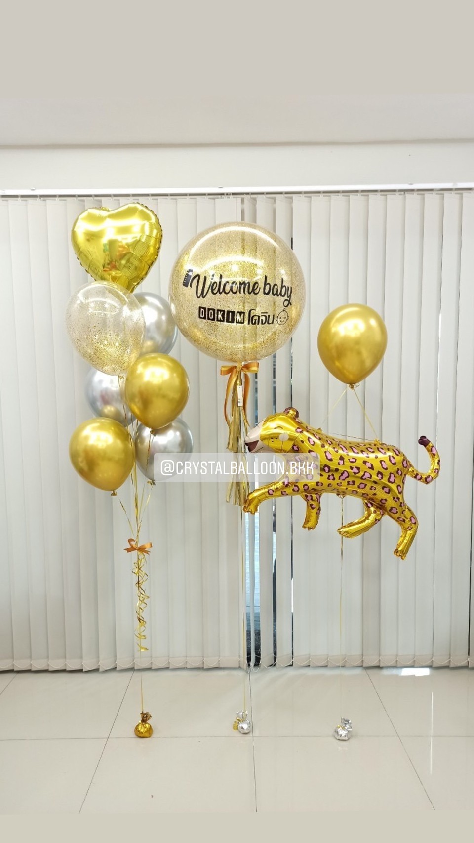ลูกโป่ง Welcome Baby Bubble ขนาด 24" Theme สีทอง พร้อมตกแต่ง ช่อลูกโป่งฟอยล์หัวใจ 18" 1 ช่อ,ลูกโป่งใส ใส่กลิตเตอร์,ฟอยล์เสือใหญ่ 1 ชิ้น สามารถเปลี่ยนสีลูกโป่ง/เปลี่ยนข้อความ/เปลี่ยนขนาด/เปลี่ยนสี-ฟอยล์ตกแต่งได้