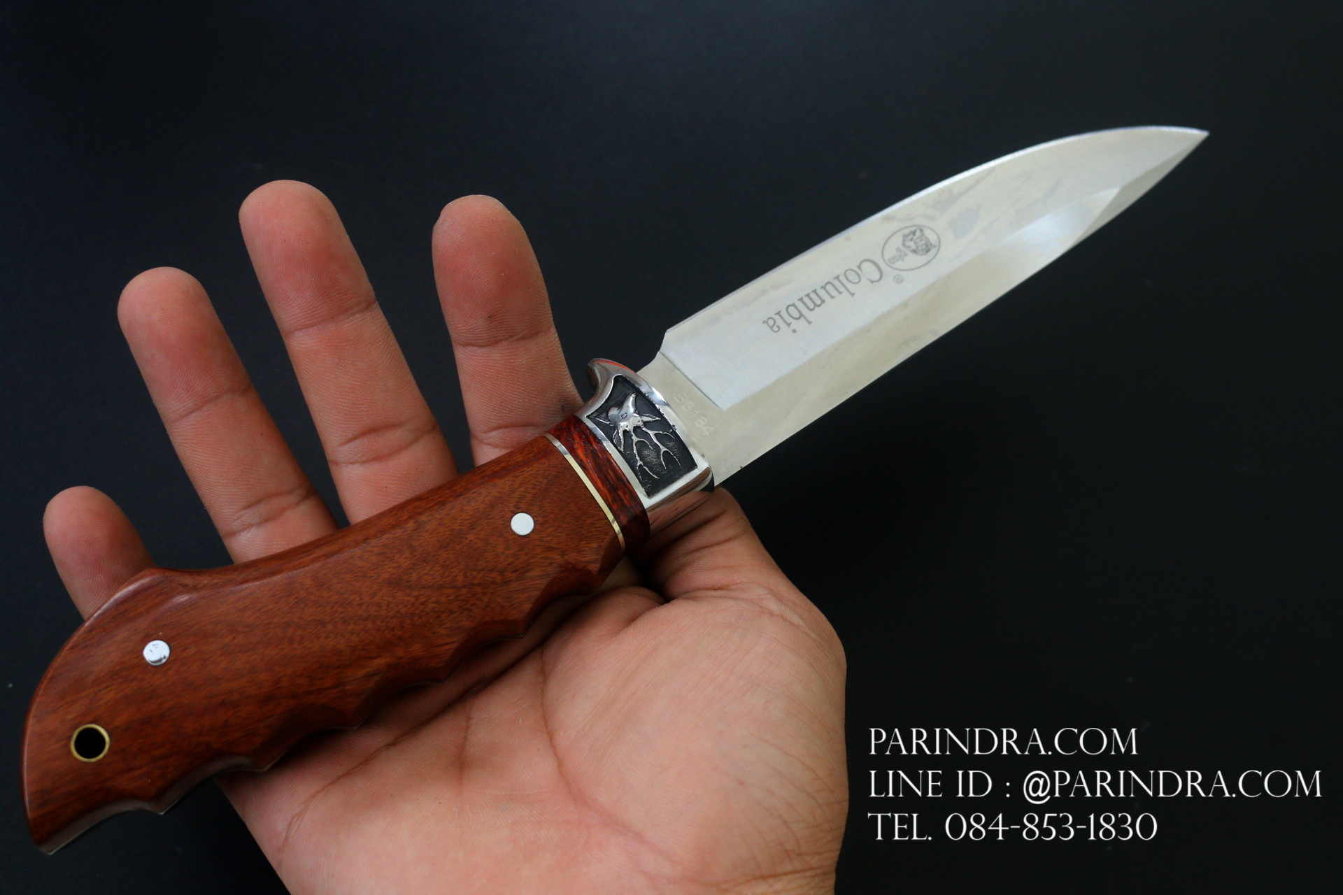 มีด Columbia A3184 ด้ามไม้คลาสสิค ขนาด 11 นิ้ว การ์ดลายกวาง