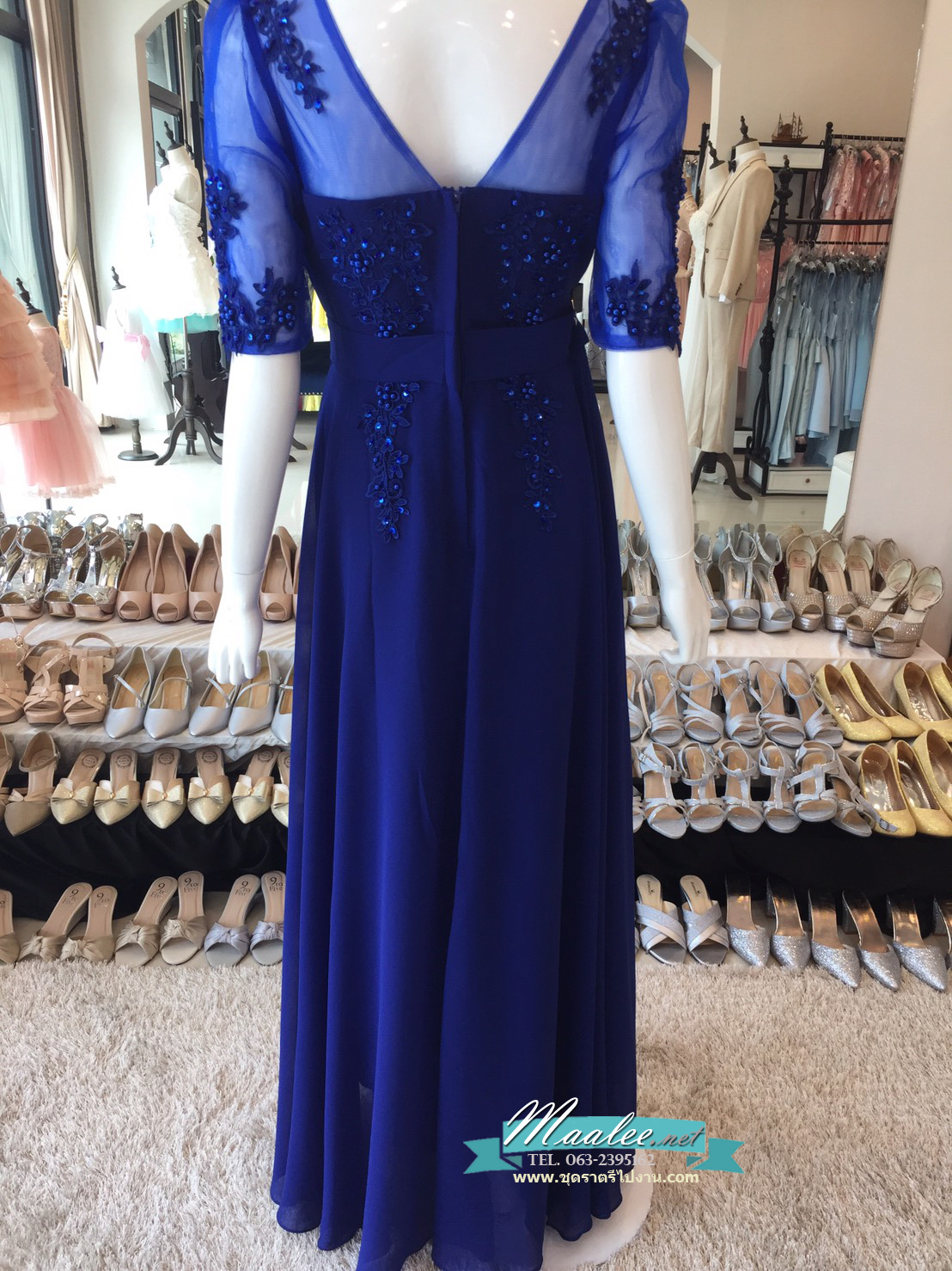 พร้อมส่ง ชุดราตรียาว สีน้ำเงิน แขนยาว แบบเรียบหรู แต่งลูกไม้เซาะดอก ปักลูกปัดมุก