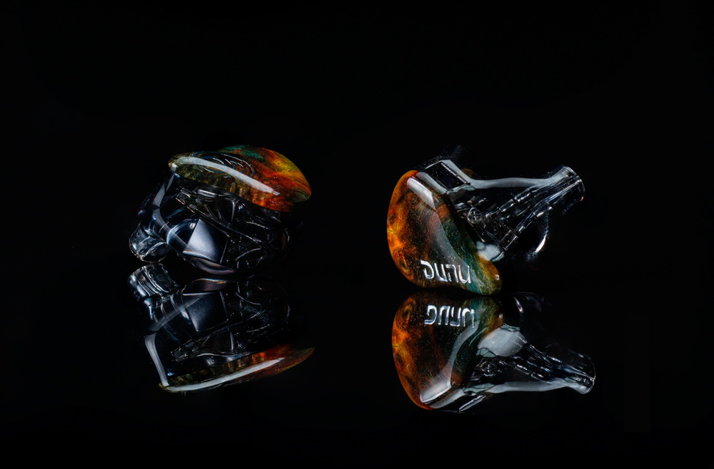 ขาย DUNU SA6 หูฟัง 6 ไดรเวอร์ (6BA) Sonion + Knowles รองรับ Hi-Res , Tuning Modes