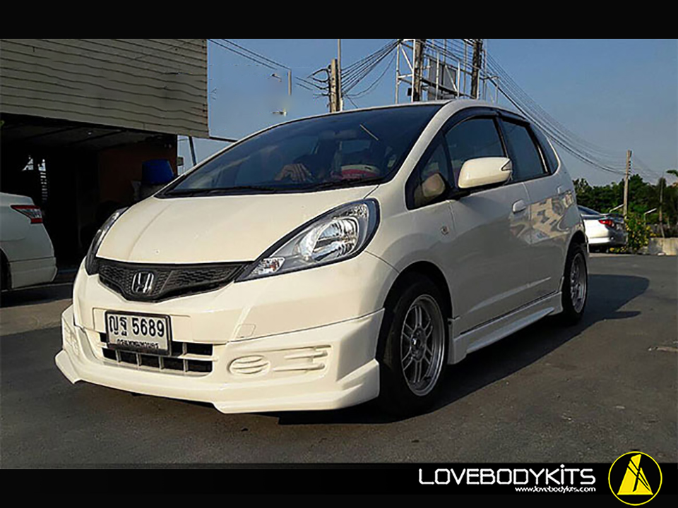 ชุดแต่ง JAZZ 2011 สำหรับรุ่น S และ V : MUGEN STYLE (เวอร์ชั่นไทย)