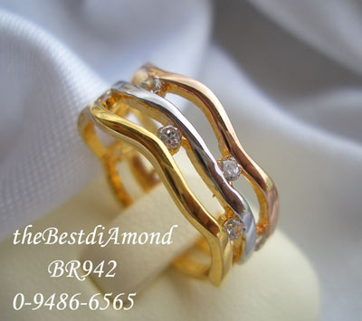 BR942***แหวน 3 กษัตริย์ สวยมั่กๆๆๆ เพชรรอบวงเลยค่ะ วงนี้ควรมีไว้นะคะ ดูทันสมัยมากๆๆๆ
