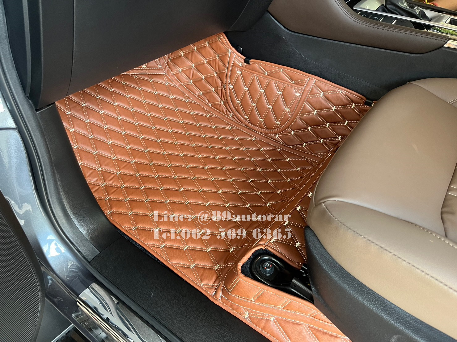 Isuzu Mu-X (มิวเอ็กซ์) 2021-2023 ปูพรมVVIP สีน้ำตาลเข้มด้ายทอง เต็มคัน