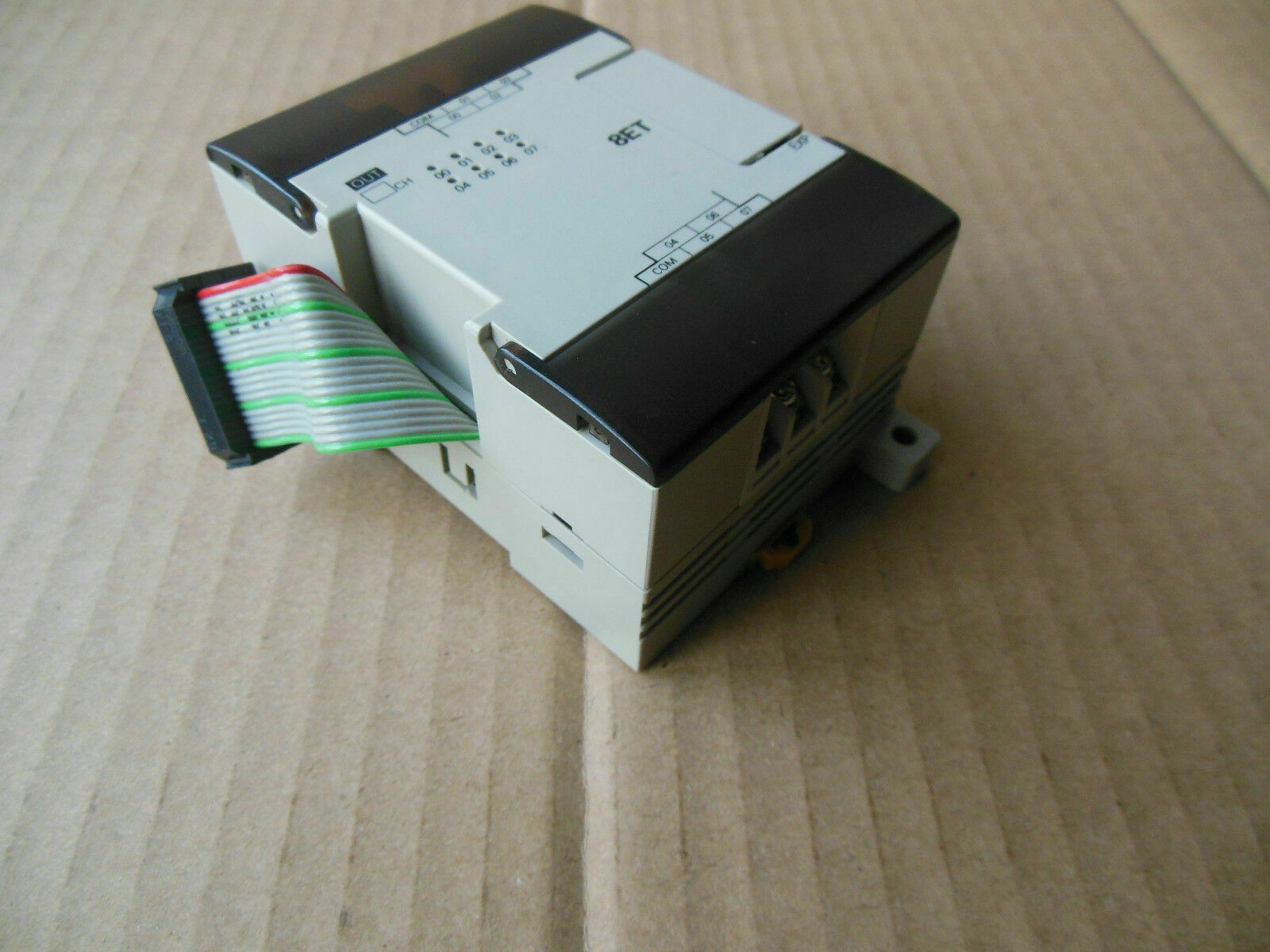 PLC "OMRON " รุ่น CPM1A-8ET