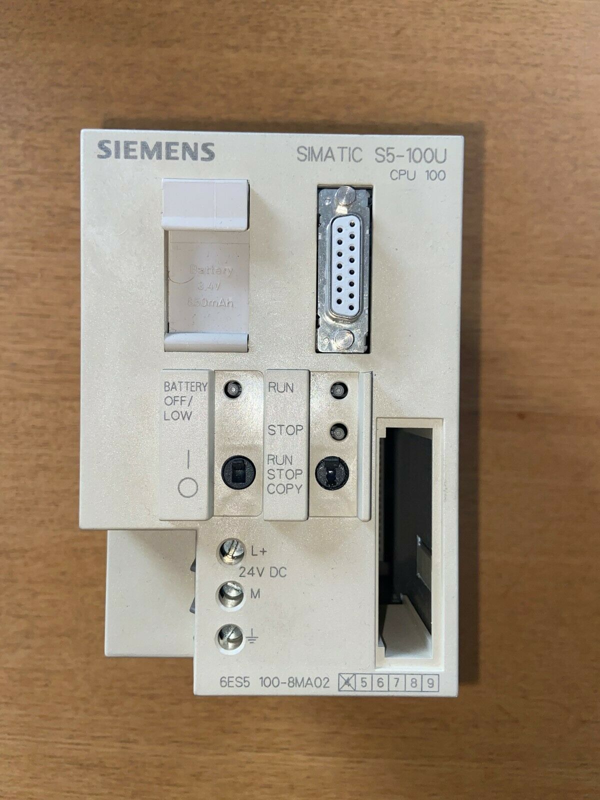 6ES5 100-8MA02 PLC " SIEMENS "