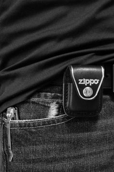 กระเป่าหนังใส่ไฟแช็ค Zippo แท้ - Genuine Zippo LPCB, Black Leather Lighter Pouch with Clip แบบคลิปเหน็บ