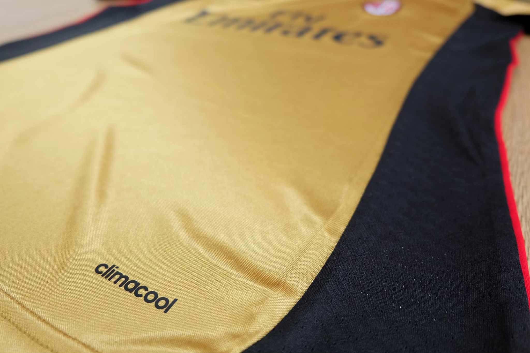 Ac Milan 2013/14 Third Retro Jersey เสื้อบอลย้อนยุคเอซีมิลาน