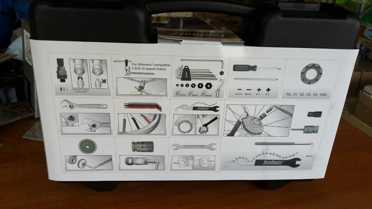 ICETOOLZ ESSENCE TOOL KIT BOX 82F4 – Compact Bicycle Repair Tool Kit, Black Case, Portable & Complete Set