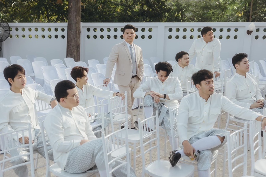 เช่า ชุดไทยเพื่อนเจ้าบ่าว ชุดราชปะแตน โจงกระเบน