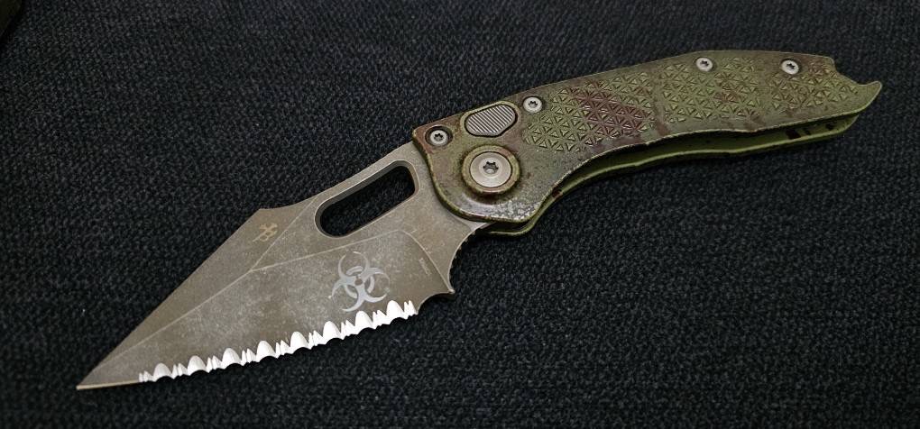 Microtech Borka Stitch Auto Full Serrated Outbreak 169-3OBS