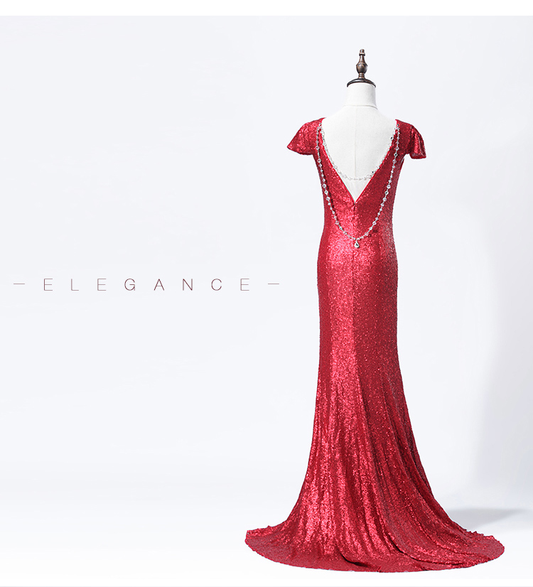 พร้อมเช่า ชุดราตรียาว แบบแขนสั้น ผ้าหลัง สีแดง เนื้อผ้าแต่งเลื่อมทั้งตัว ทรงหางปลา