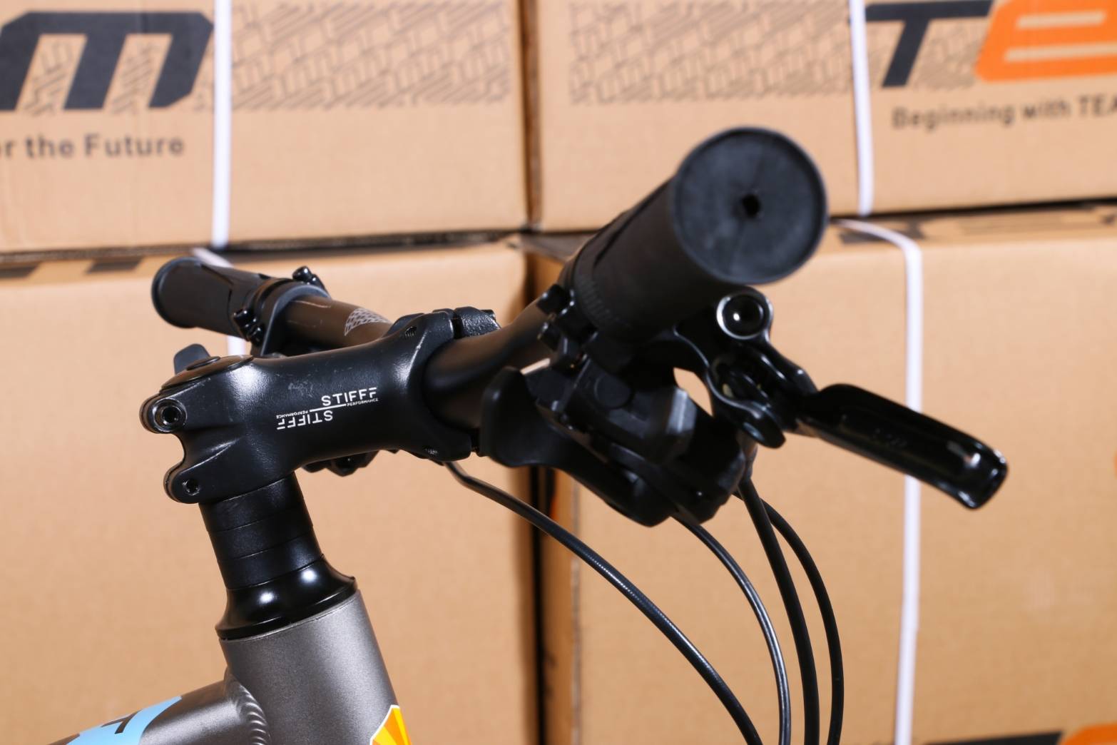 TEAM Shelley New Hybrid Shimano/ltwoo 24sp(3*8) Hydraulic Disc Brake 700c wheelset