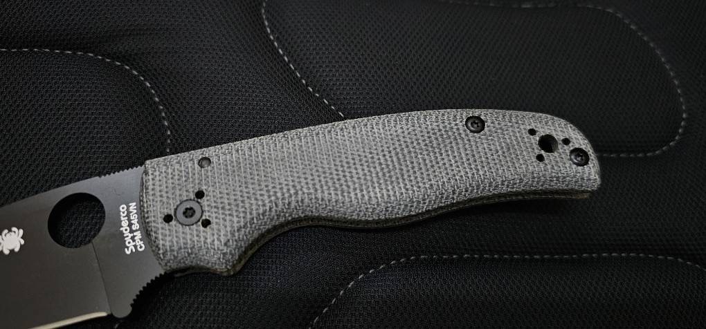 Spyderco Exclusive Gray Shaman with Gray Canvas Micarta Black Blade CPM S45VN Plain Edge