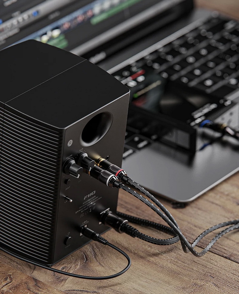 FiiO LR-3.5A สายสัญญาณเสียง 3.5 ออก Dual RCA สำหรับเครื่องเสียง